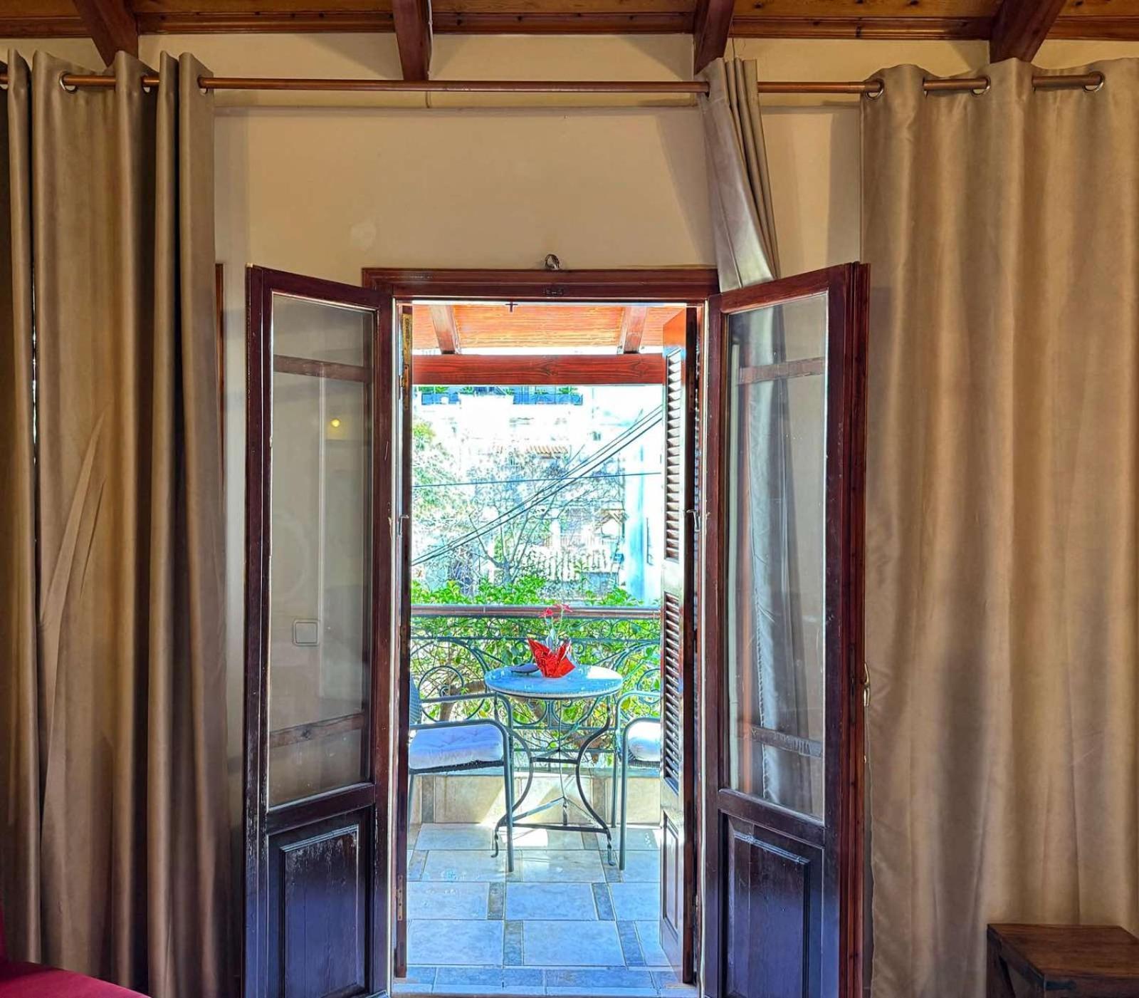 στούντιο κέντρου άνω πόλης πάτρας Apartment